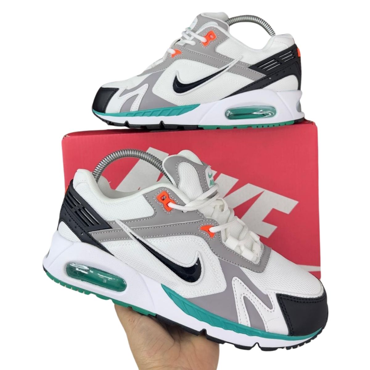 COMPRAR Zapatillas Nike Air Max Correlate Hombre  Si buscas COMPRAR zapatillas Nike Air Max Correlate hombre, has llegado al lugar correcto. En Onlineshoppingcenterg tenemos los mejores modelos, colores y tallas al mejor precio. Aquí te explicamos todo lo que necesitas saber antes de comprar tus Nike Air Max Correlate.   las Nike Air Max Correlate Las Nike Air Max Correlate son un modelo de zapatillas deportivas y casuales que combinan estilo, comodidad y tecnología Air Max. Son perfectas para el día a día, el gimnasio o incluso para salir a correr.  Características principales: ✅ Tecnología Air Max: Amortiguación superior para mayor comodidad. ✅ Diseño moderno: Ideal para uso casual o deportivo. ✅ Materiales resistentes: Duraderas y ligeras. ✅ Variedad de colores: Desde Nike Air Max Correlate negro hasta ediciones especiales.  Nike Air Max Correlate vs Otros Modelos Muchos comparan las Nike Air Max Correlate con otros modelos como las Nike Air Max 90 o las Air Max Terrascape. Aquí te mostramos las diferencias:  Modelo	Uso Recomendado	Tecnología	Estilo Nike Air Max Correlate	Casual/Deporte	Air Max clásica	Moderno Nike Air Max 90	Urbano/Casual	Air Max visible	Retro Air Max Terrascape	Outdoor	Suela resistente	Aventura      ¿Qué diferencia hay entre Nike Air Max Correlate y Nike Air Max 90? Las Nike Air Max Correlate tienen un diseño más moderno y una amortiguación adaptada para uso diario, mientras que las Air Max 90 tienen un estilo retro con suela más visible. Si buscas comodidad y un look actual, las Correlate son la mejor opción.   ¿Las Nike Air Max Correlate son buenas para correr? Aunque tienen tecnología Air Max, están diseñadas principalmente para uso casual. Si buscas zapatillas para running, te recomendamos modelos como las Nike Air Zoom Pegasus.   ¿Cómo sé mi talla en Nike Air Max Correlate? Las Air Max Correlate tienen talla real. Si usas 40 en Nike Air Max 90, probablemente sea la misma en este modelo. En ONLINESHOPPINGCENTERG tenemos una guía de tallas exacta para evitar errores.    ¿Dónde COMPRAR Nike Air Max Correlate al mejor precio? En ONLINESHOPPINGCENTERG tenemos: ✅ Precios bajos (mejor que en outlet Nike Air Max 90). ✅ Envíos rápidos a Colombia, México, España y más. ✅ Ofertas exclusivas en Nike Air Max Correlate hombre y mujer.   ¿Las Nike Air Max Correlate son cómodas para caminar todo el día? ¡Sí! Su amortiguación Air Max las hace ideales para largas caminatas. Muchos usuarios las prefieren sobre las Air Max 90 por su ajuste más ergonómico.    ¿Qué colores tiene la Nike Air Max Correlate en 2025? Los más buscados son:  Nike Air Max Correlate Black White Grey (clásico)  Nike Air Max Correlate negro (elegante)  Nike Air Max Correlate hombre blancas (estilo limpio)  Ediciones especiales como Air Max Correlate dia de muertos   ¿Hay Nike Air Max Correlate para mujer? ¡Claro! Tenemos Nike Air Max Correlate mujer en tallas 36-42 y colores exclusivos como Air Max Correlate beige y rosas.    ¿Cuál es la diferencia entre Nike Air Max Correlate y Nike Air Max Excee? Las Excee tienen un diseño más voluminoso, mientras que las Correlate son más ajustadas y ligeras. Si prefieres un estilo minimalista, elige las Correlate.   ¿Las Nike Air Max Correlate tienen plataforma? No son tipo "platform shoes", pero su suela Air Max da un pequeño levantamiento natural (unos 3 cm).  ¿Buscas COMPRAR Nike Air Max Correlate en tu ciudad? En ONLINESHOPPINGCENTERG te llevamos estas zapatillas a Tumaco, Quibdó, Ipiales, Santander de Quilichao, Villa del Rosario, Caldas, Bogotá, Valle del Cauca, Antioquia, Cundinamarca, Atlántico, Chocó, Cauca y toda Colombia. ¡También enviamos a Madrid, Dinamarca, Países Bajos, Bulgaria, Serbia y Polonia!    ¿Por qué COMPRAR Nike Air Max Correlate en ONLINESHOPPINGCENTERG?  ENVÍOS A TODA COLOMBIA Y EUROPA  Nike Air Max Correlate en Bogotá: Llegan en 24-48 horas.  Nike Air Max Correlate en Medellín (Antioquia): Entrega express.  Nike Air Max Correlate en Cali (Valle del Cauca): Despacho prioritario.  Envíos internacionales a España (Madrid), Dinamarca, Países Bajos y más.  ¿Dónde COMPRAR Nike Air Max Correlate en tu Ciudad?    Envíos a Ciudades de Colombia Nike Air Max Correlate en Tumaco – Envíos por servientrega.  Nike Air Max Correlate en Quibdó (Chocó) – Llegan en 3-5 días.  Nike Air Max Correlate en Ipiales (Nariño) – Despachos diarios.  Nike Air Max Correlate en Santander de Quilichao (Cauca) – Envío seguro.  Nike Air Max Correlate en Villa del Rosario (Norte de Santander) – Entrega rápida.  Nike Air Max Correlate en Caldas (Antioquia) – Compra con confianza.   Envíos Internacionales Nike Air Max Correlate en Madrid (España) – 3-7 días hábiles.  Nike Air Max Correlate en Dinamarca – Envío DHL Express.  Nike Air Max Correlate en Países Bajos – Entregas sin aduanas.      ¿Más dudas? Escríbenos por WhatsApp o chat en vivo. ¡Estamos para ayudarte!